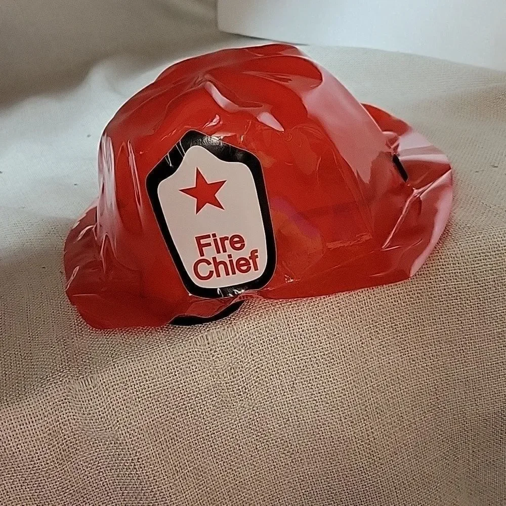 Fireman Halloween costume sz large with plastic hat.‎
